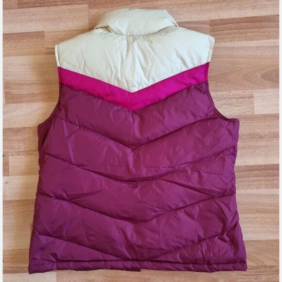 Old Navy puffer vest - Picture 2 of 4